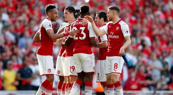 3-1！英超争冠悬念再起，前三只差1分，利物浦和阿森纳并驾齐驱！