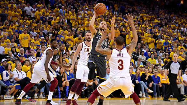 就在今天，40岁保罗宣布决定，达成79年NBA独一无二的纪录