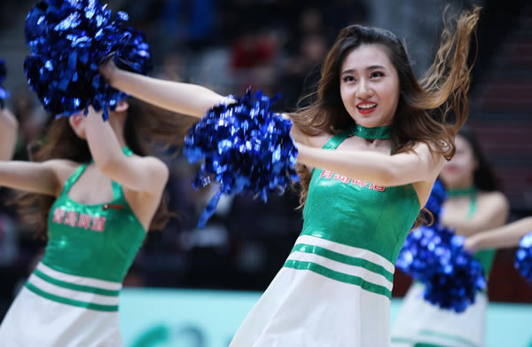 汪顺、潘展乐、张雨霏领衔，今日中国泳军出征2025年世界游泳锦标赛