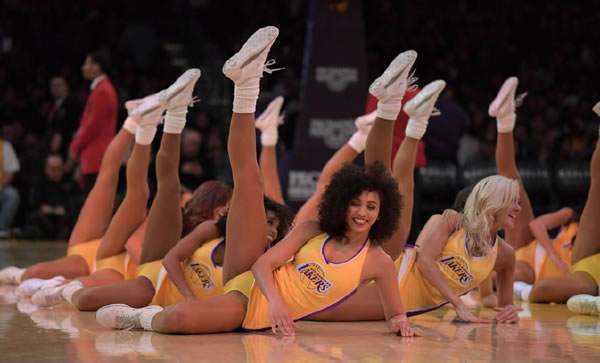 NBA是越来越赚钱了，可是好像越来越难看了